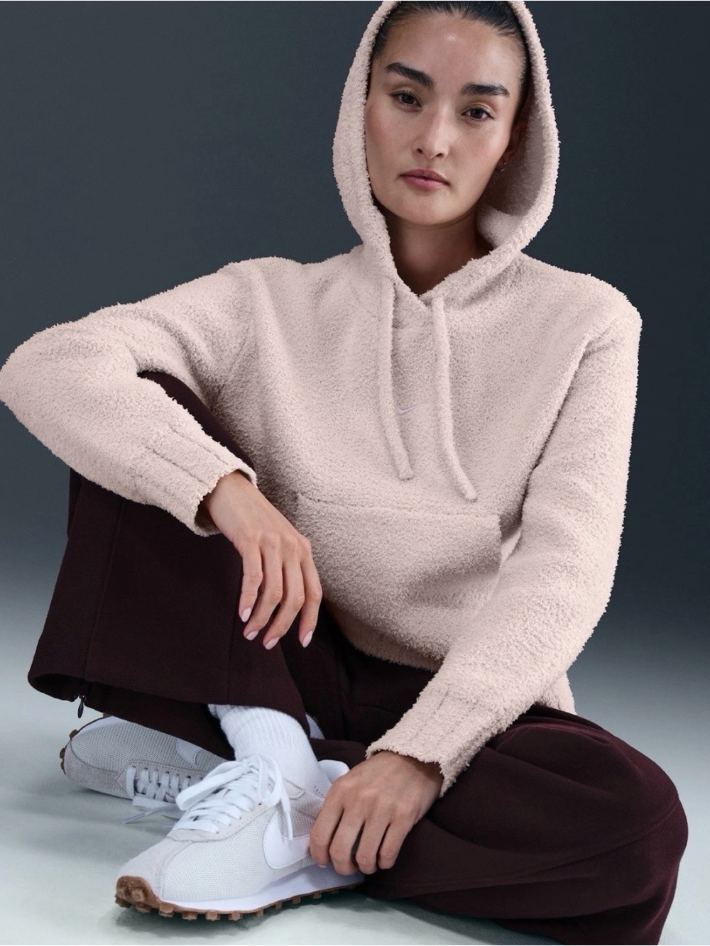 Nike Sportswear Skims Phoenix Cozy Bouclé Hoodie (HV2768-667) Women’s Medium